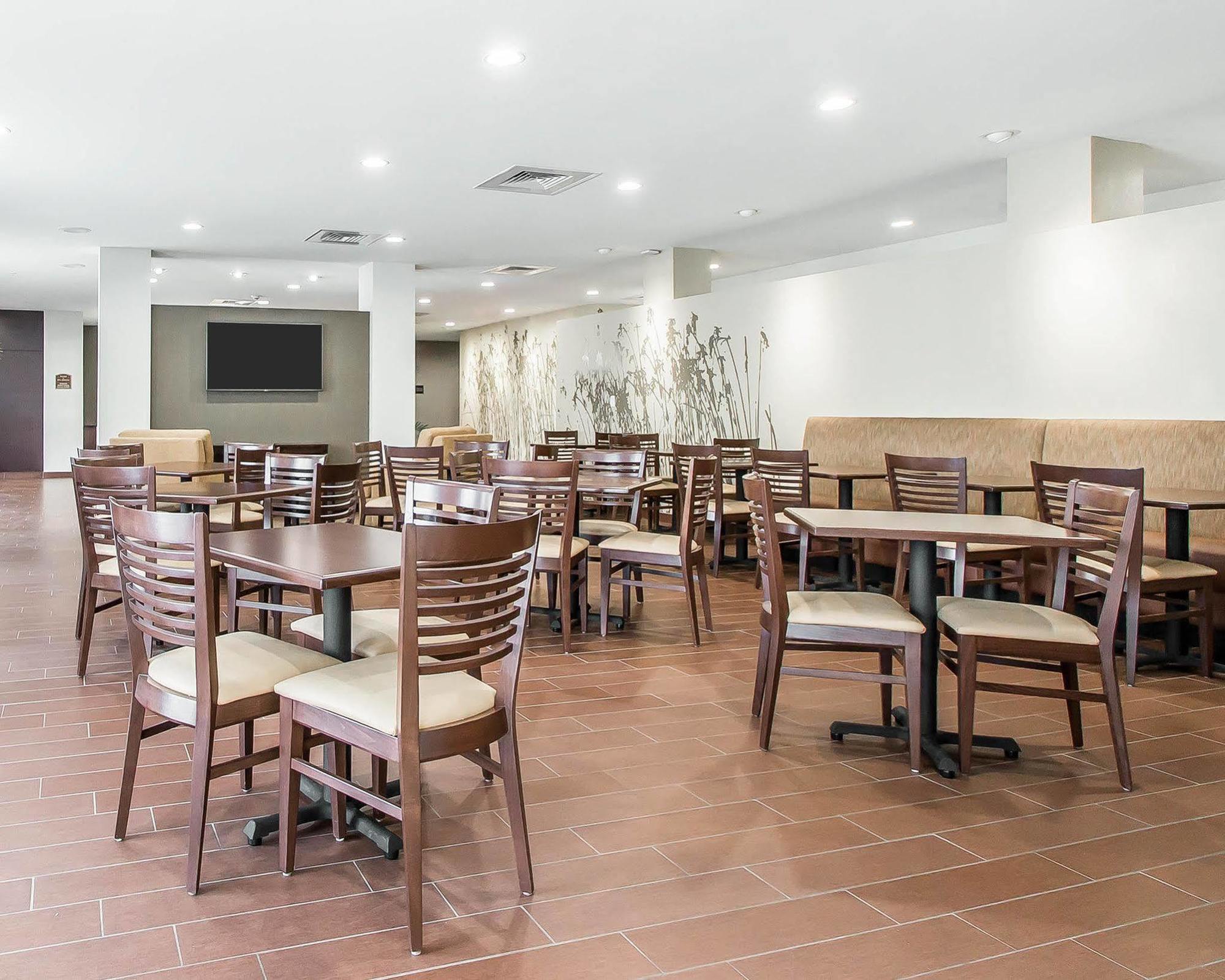 Sleep Inn & Suites Ханибал Екстериор снимка